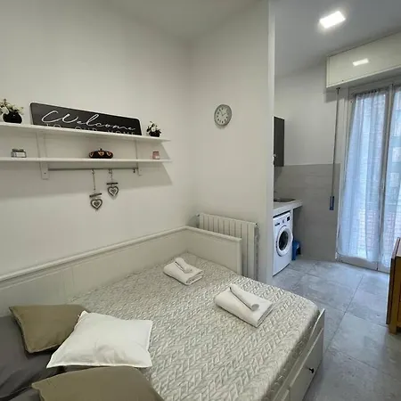 Tiny House - 15 Minutes To Duomo Milano