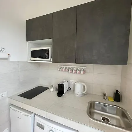 Tiny House - 15 Minutes To Duomo شقة